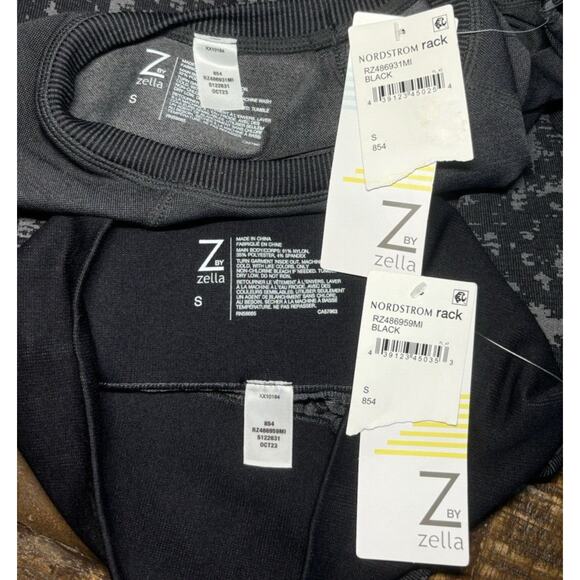 ZELLA NWT Women’s two piece Set Long Sleeve Top And leggings Black and grey - Picture 2 of 16
